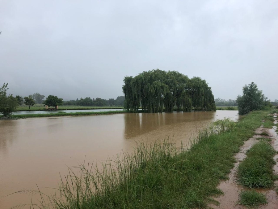 6 Bedroom Property for Sale in Remhoogte AH North West